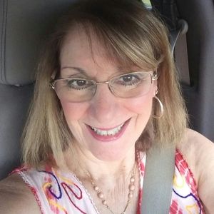 Meet your Posher, Denise